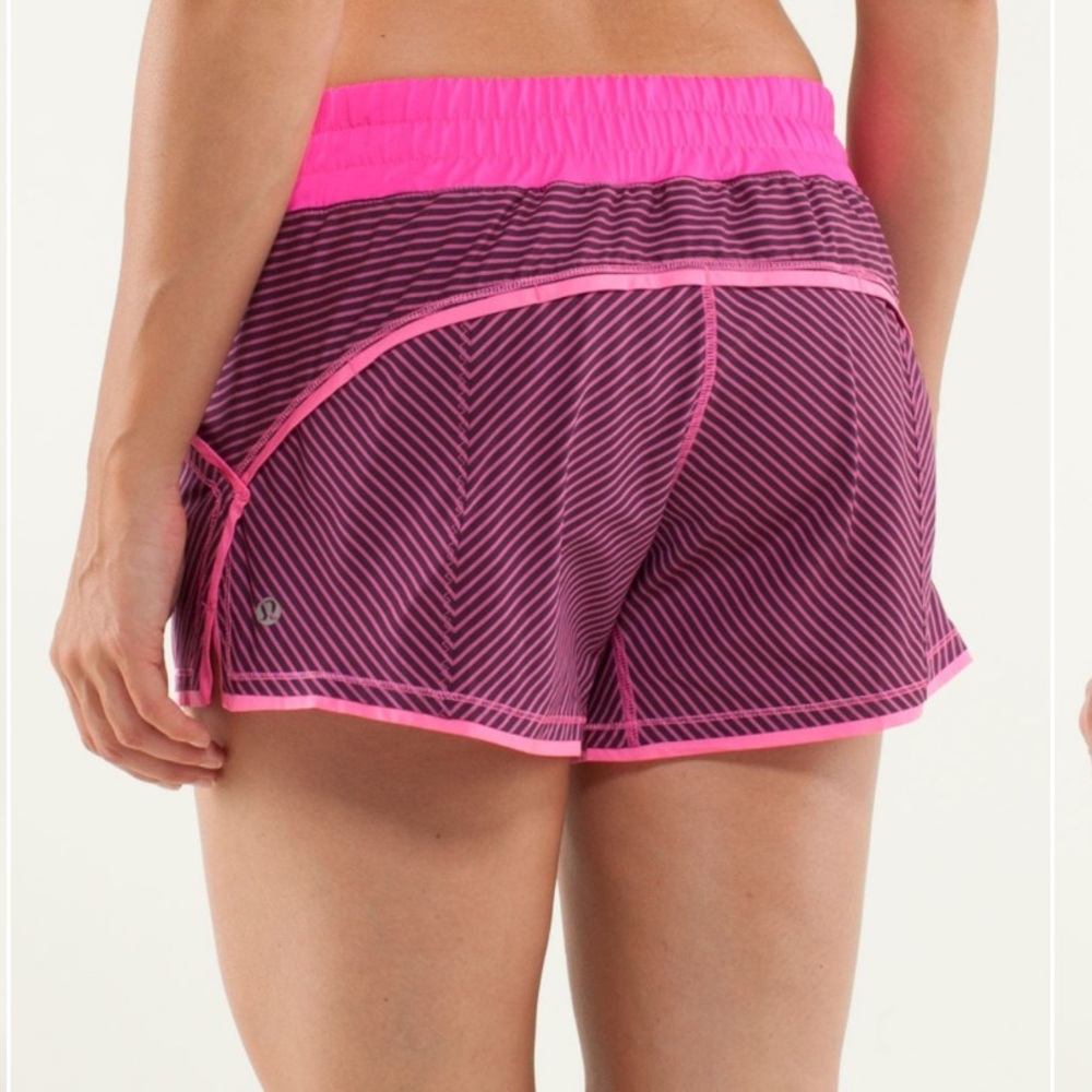 Lululemon Shake & Break Hyper Stripe Pink Raspberry Glow Shorts Women’s 6